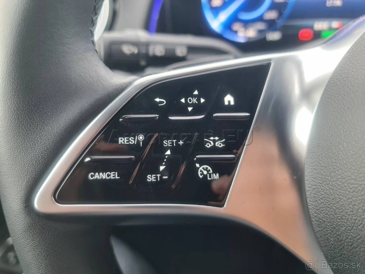 Mercedes EQB 300 4matic 2024 - 10