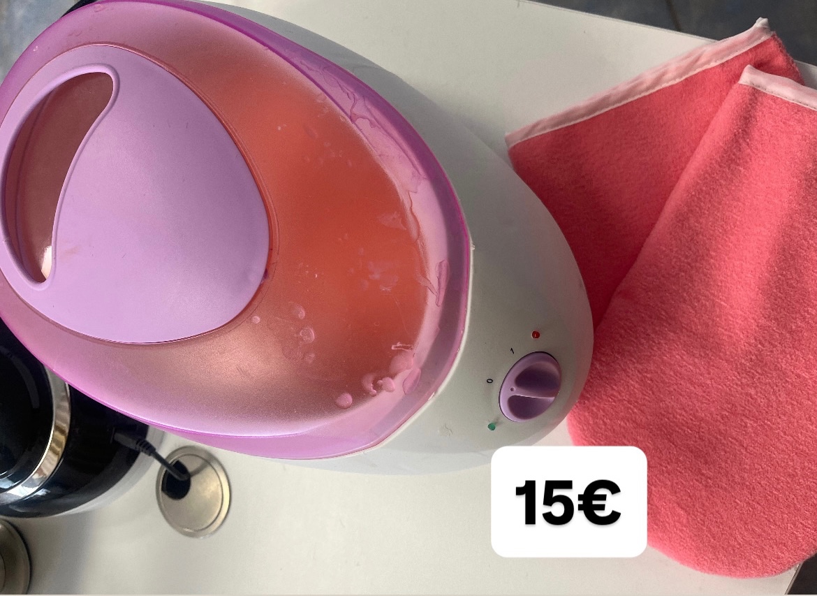 Manikersky stol + materiál na nechty - 10