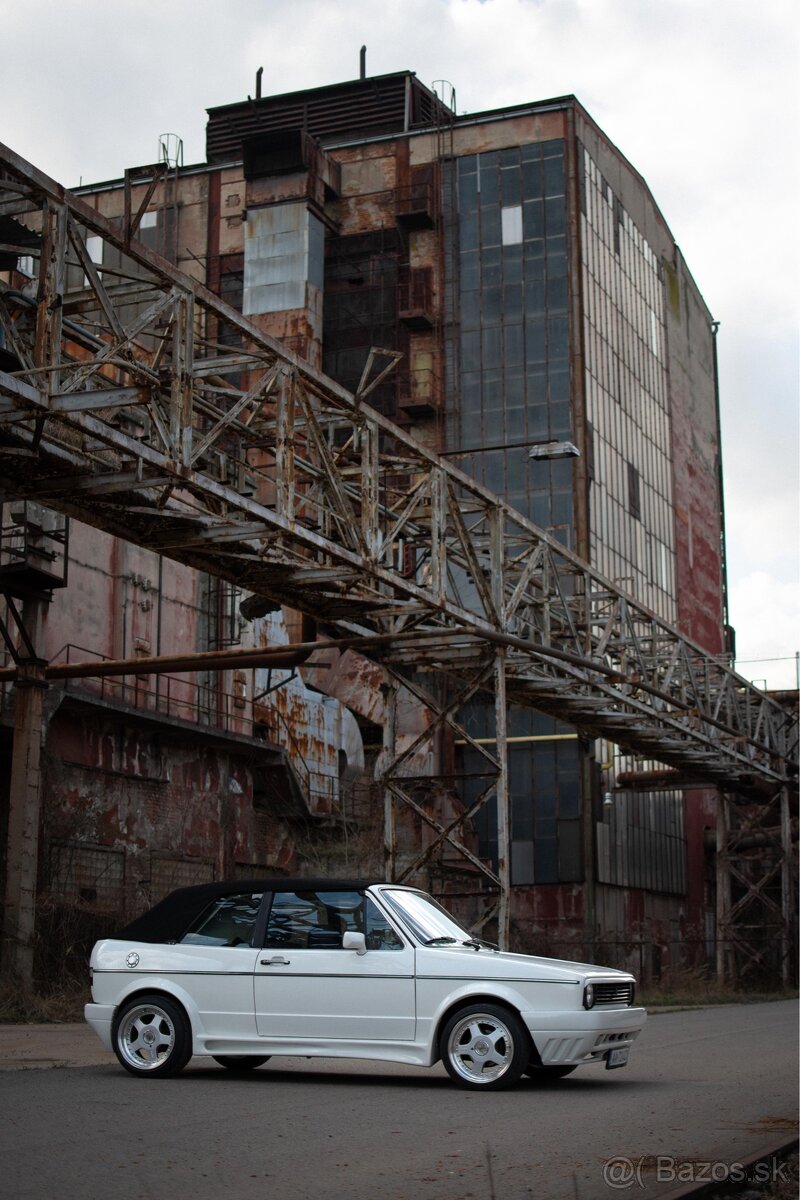 Volkswagen Golf MK1 Cabrio - 10