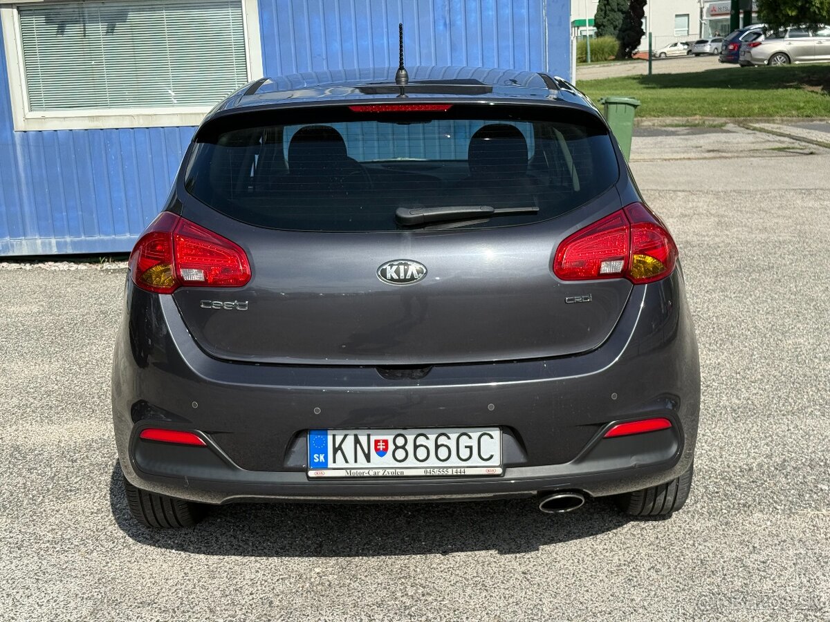 Kia Ceed 1.6 CRDI EX/Gold,94kw.M6.5d. Kupene v SR. - 10