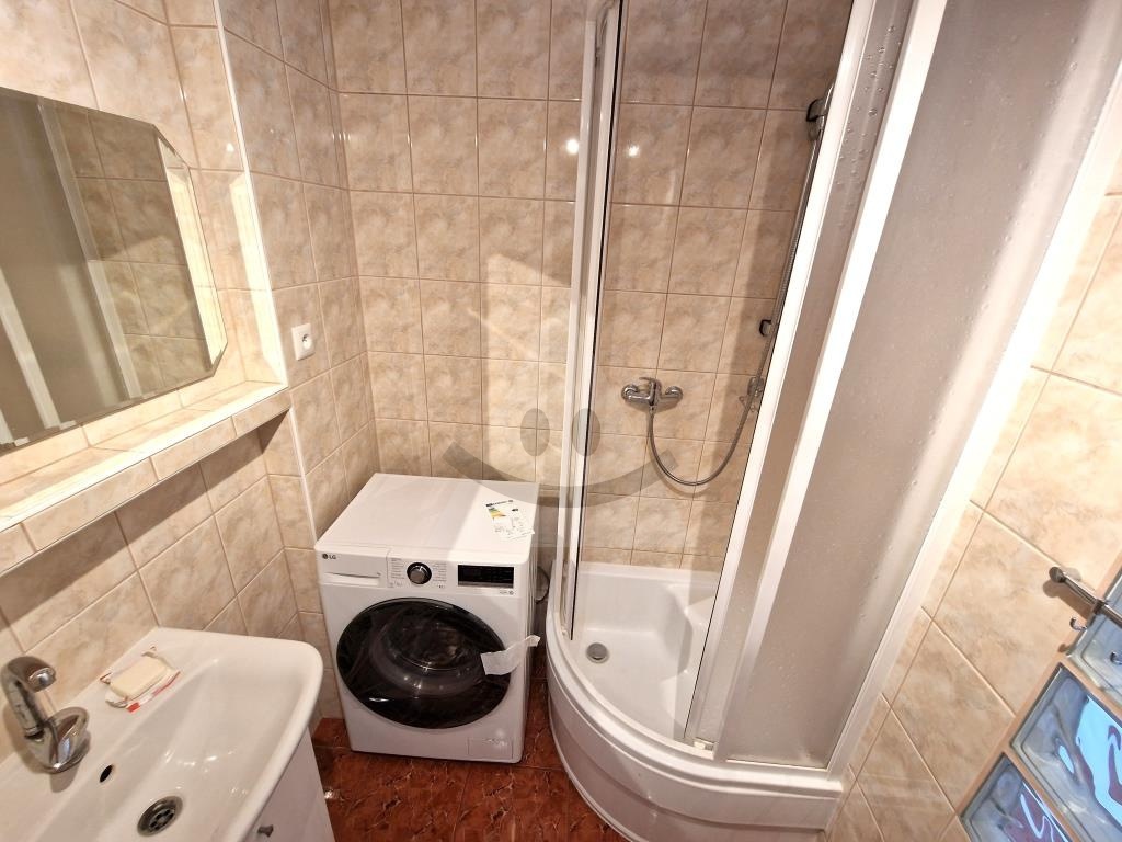 Na prenájom klimatizovaný 3-izb byt s loggiou v Komárne - 10