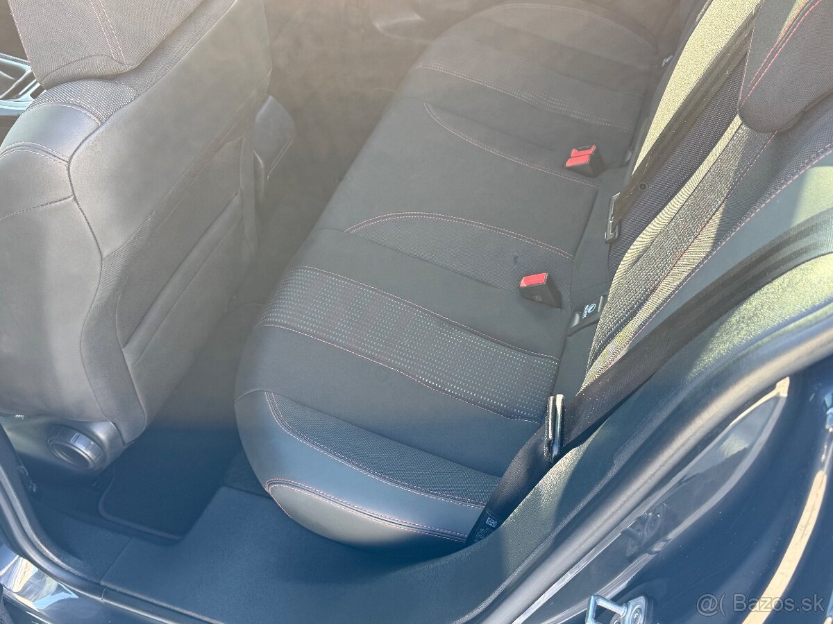 Peugeot 308 1.5 BlueHDi S&S GT Line - 10