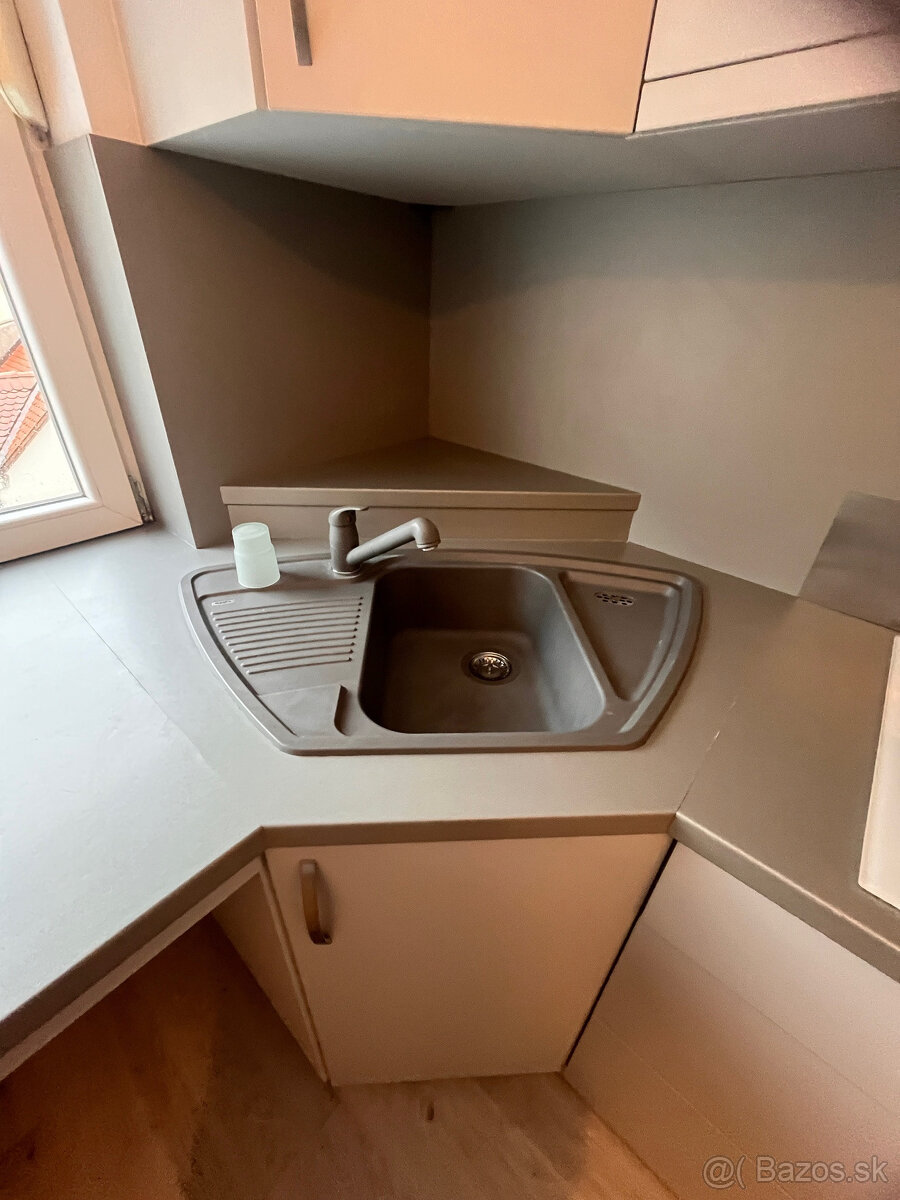 Byt v centre mesta na predaj. - 10