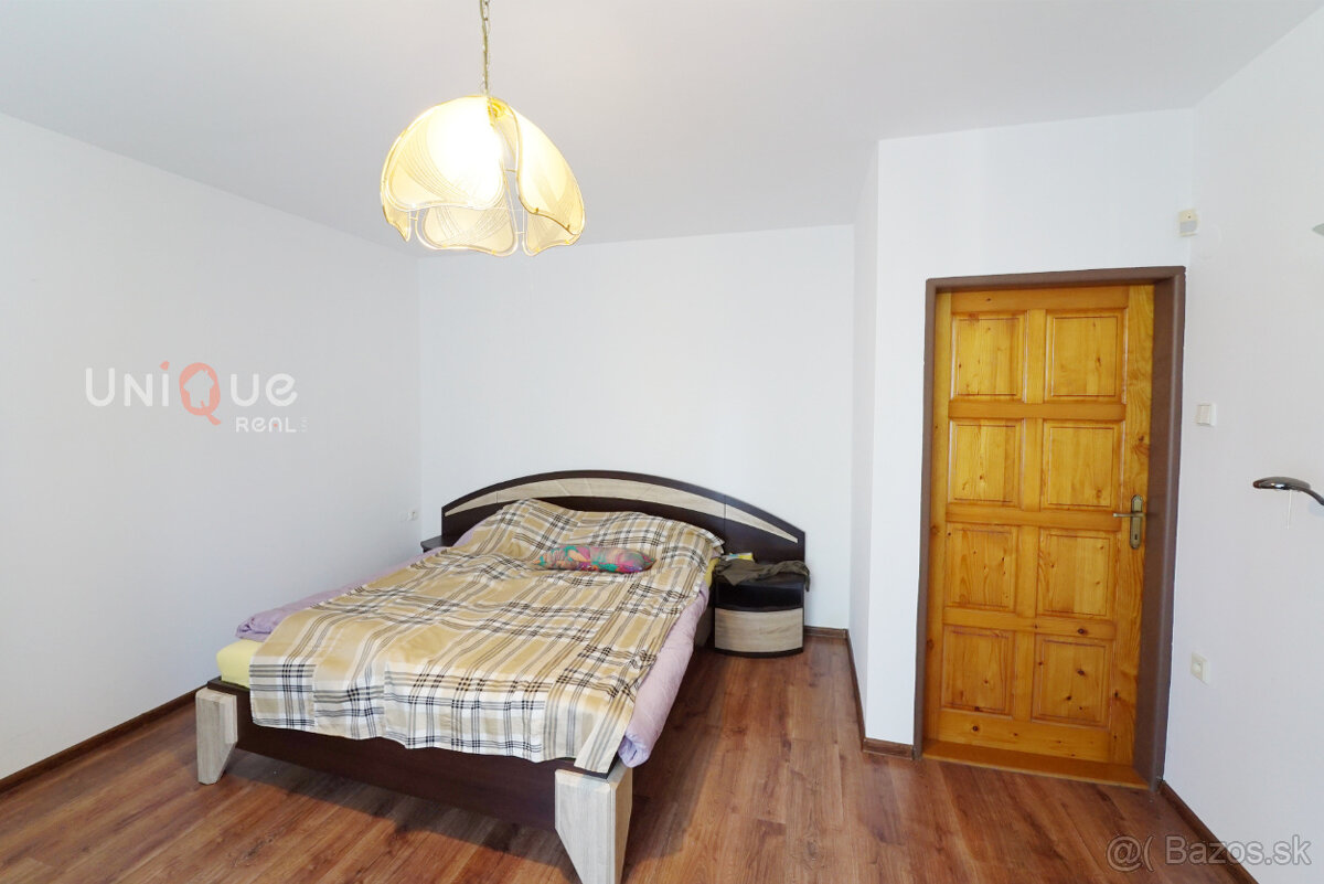 NA PREDAJ RODINNÝ DOM V OBCI LIPOVÉ NA VEĽKOM POZEMKU - 10