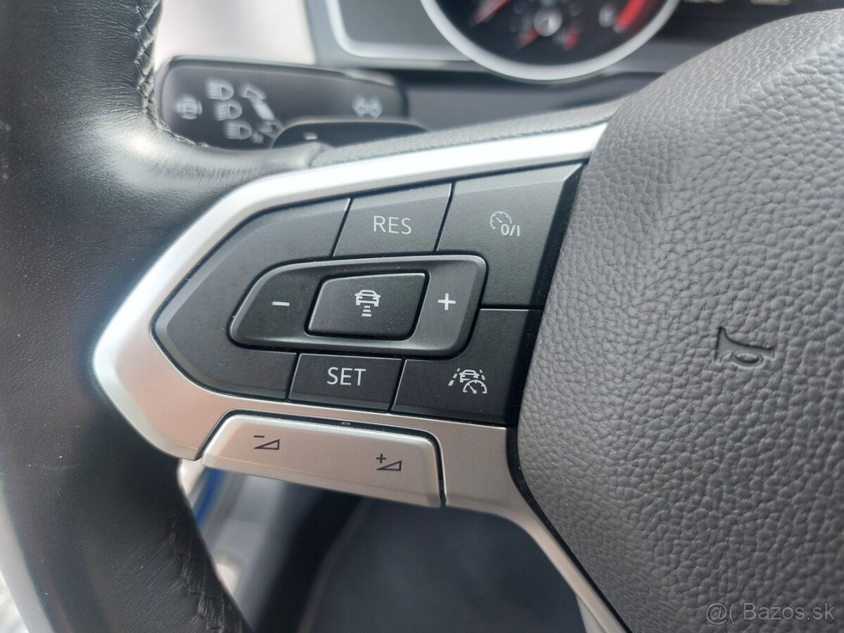 VW PASSAT B8 FACELIFT ELEGANCE 2.0TDI 140KW DSG 4X4 - 10