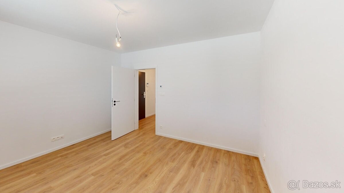 PINK Reality - NOVOSTAVBA 2 - izbový byt s krytou terasou a - 10