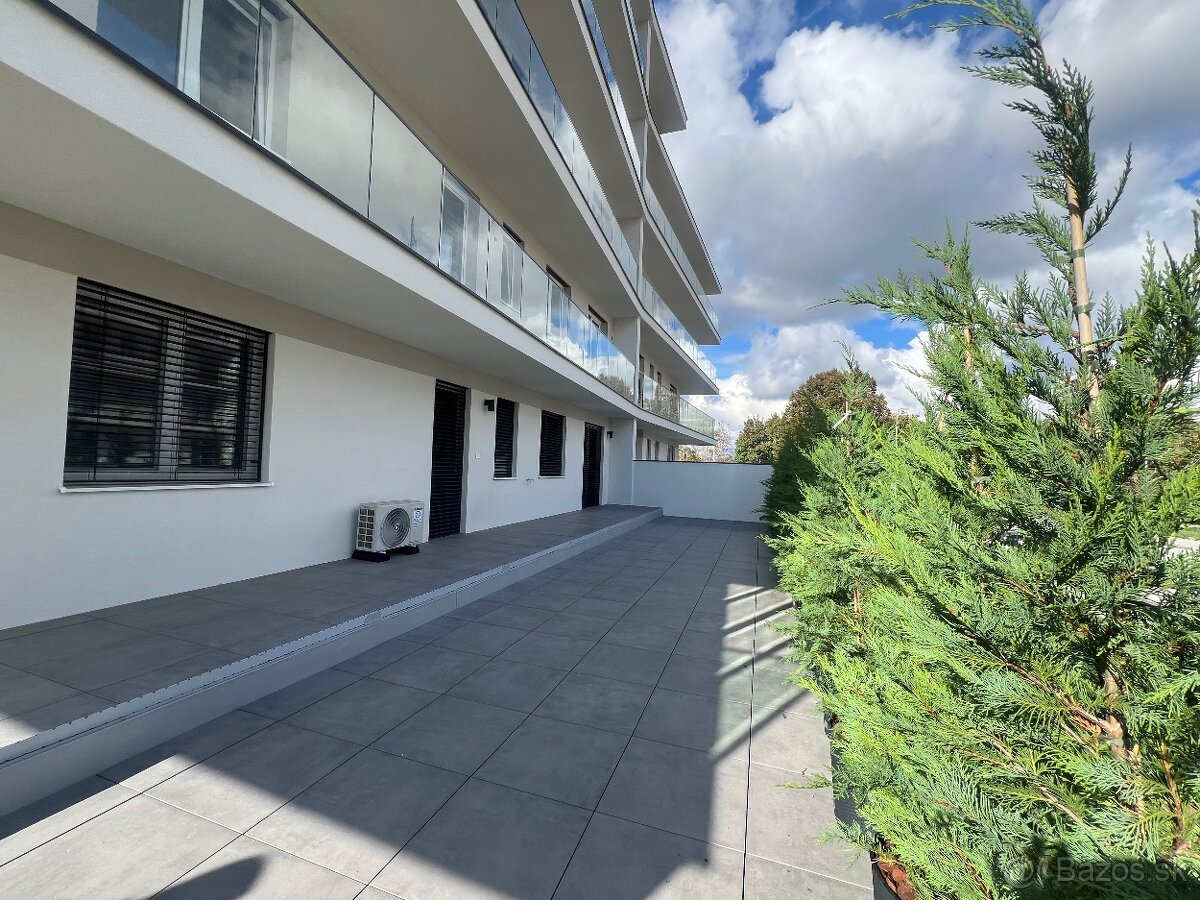 Prenájom 3 izbového bytu v SOHO - 10