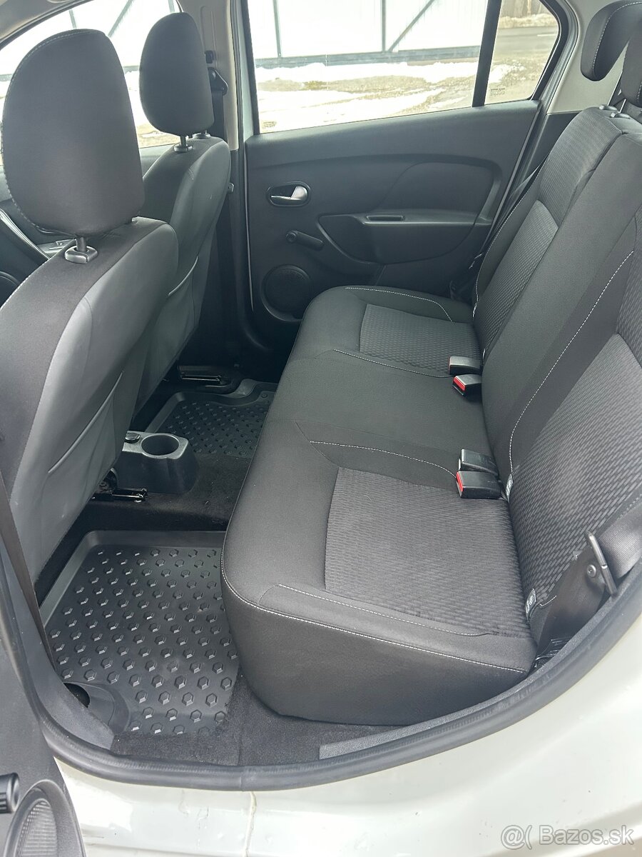 Dacia Logan 1.0 SCE - 10