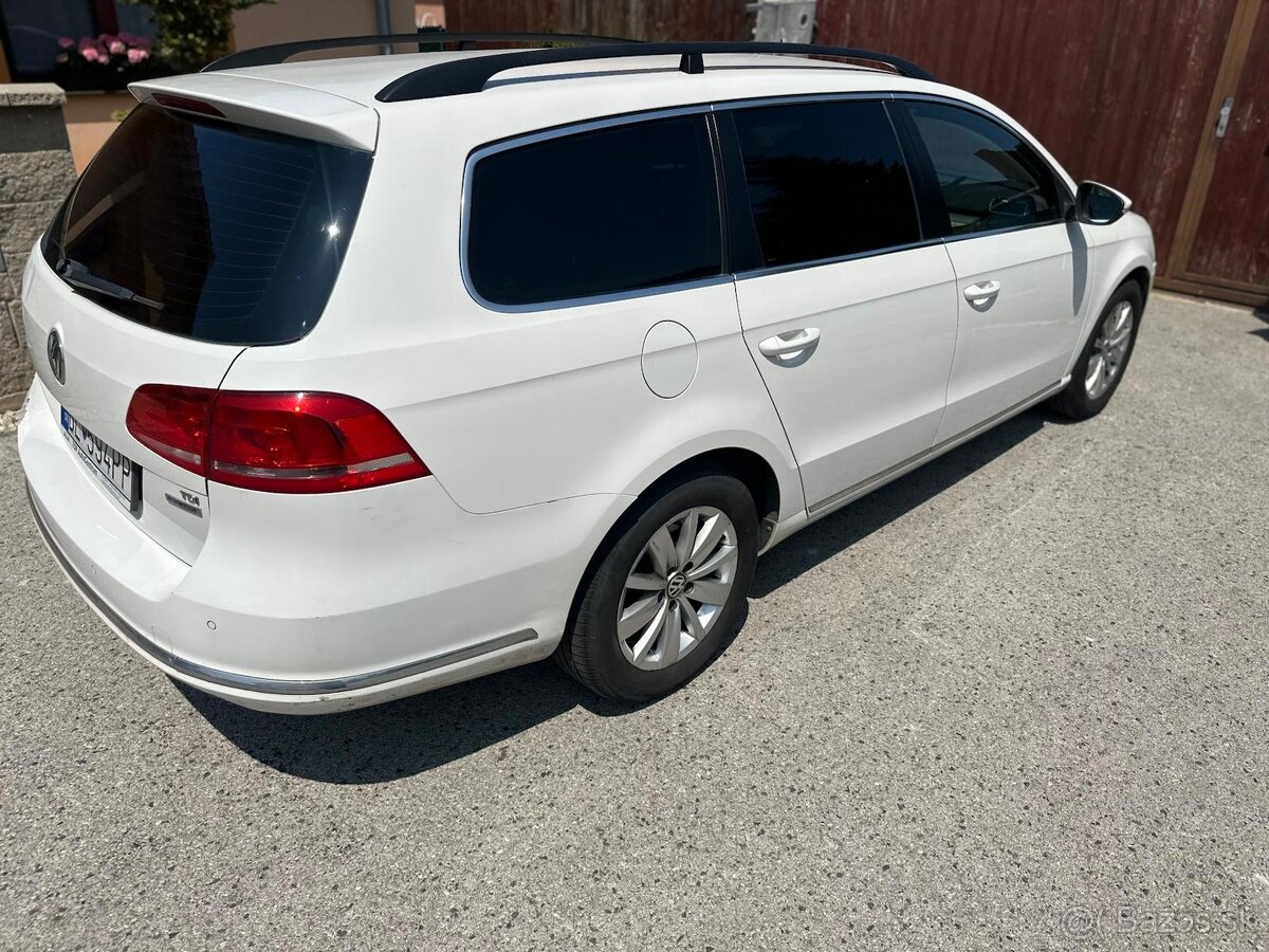 Volkswagen Passsat B7 - 10