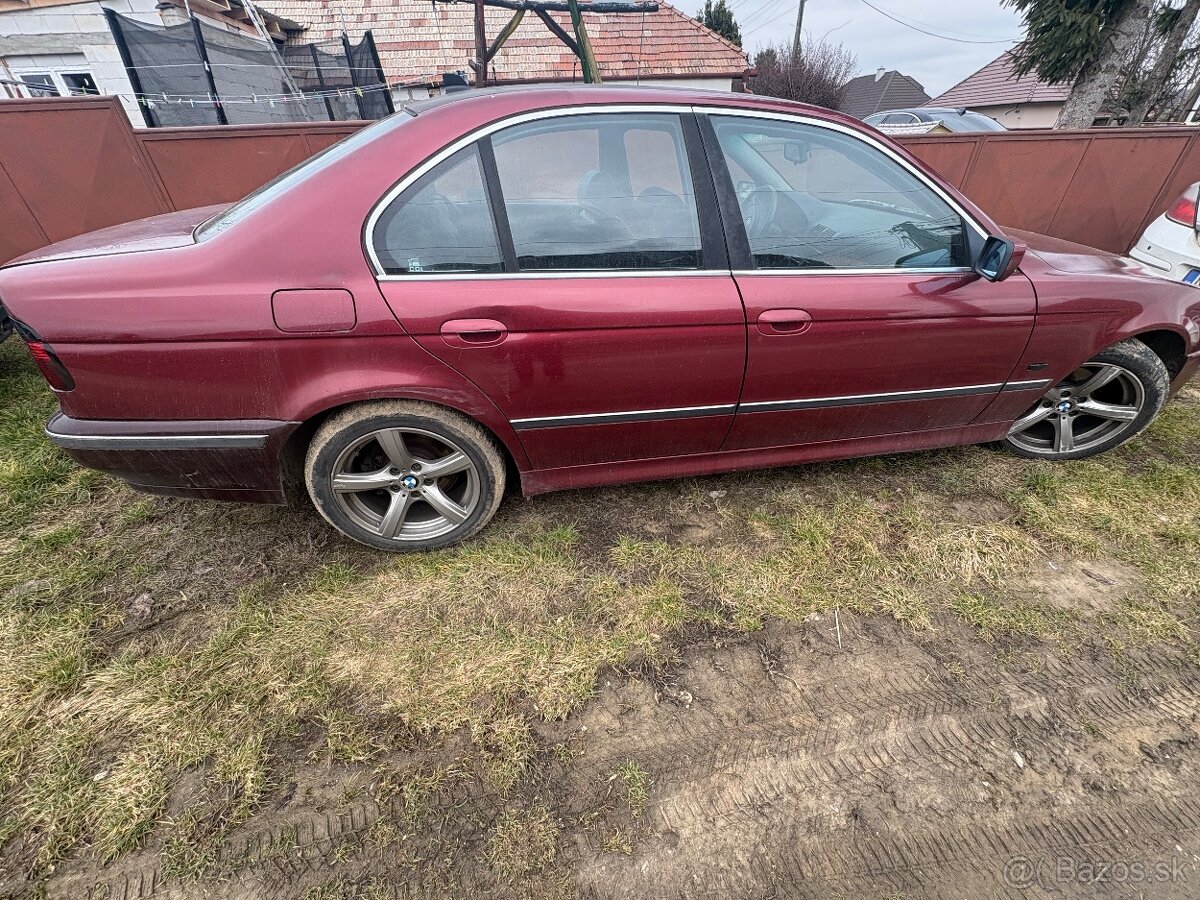 E39 2.5 tds 105 kW - 10