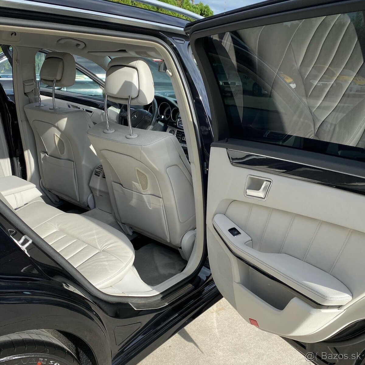 Mercedes-Benz E 350 • S212 • 4MATIC • 2013 • 185 kW - 10