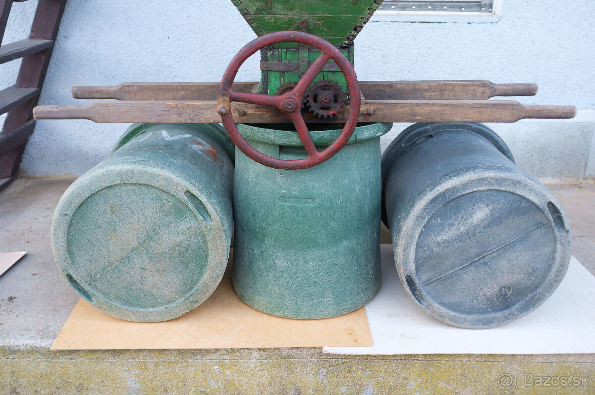 Škopok a mlynček na hrozno - 10