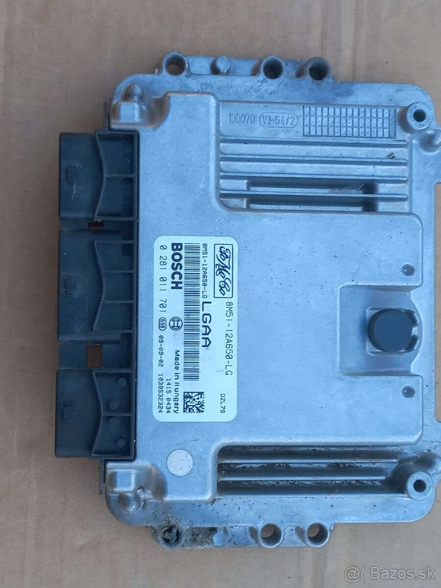 predam riadiacu jednotku motora - 10