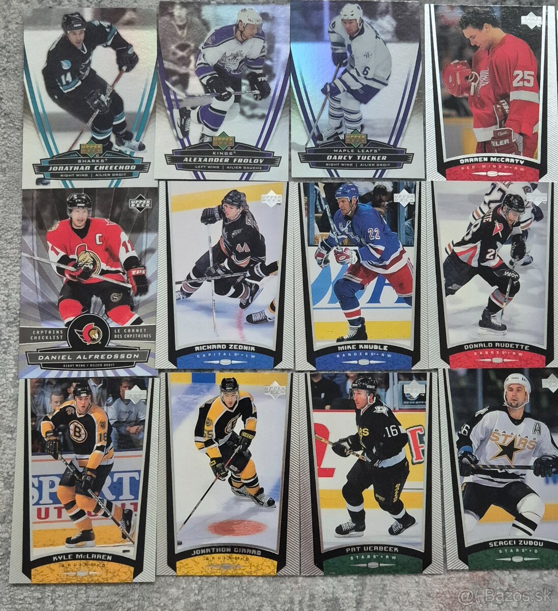 Hokejové kartičky - 10