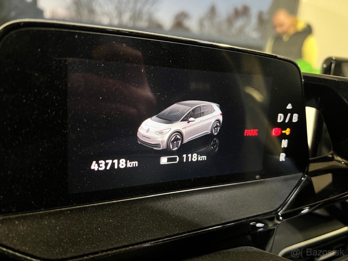 Volkswagen ID.3 Pro Performance - 10