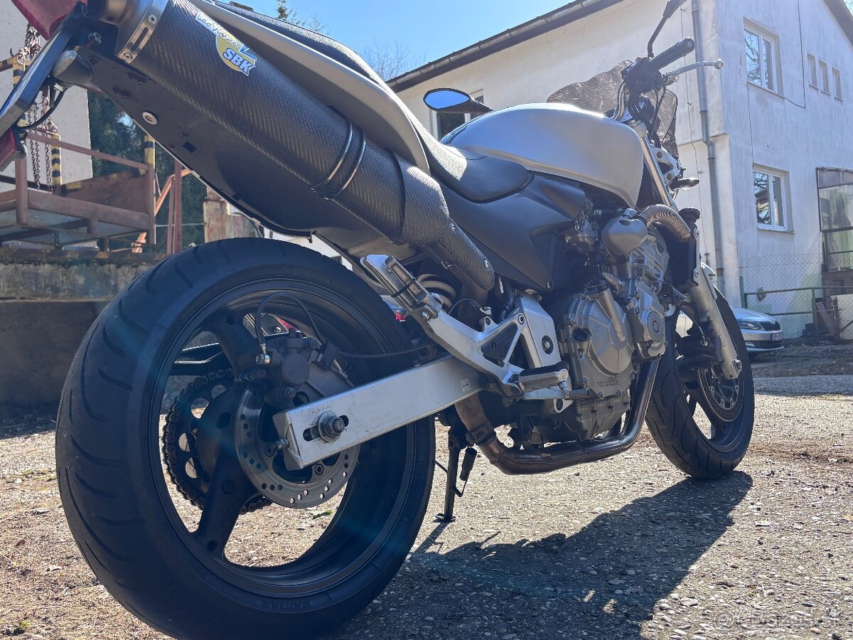 Honda Hornet 600 - 10