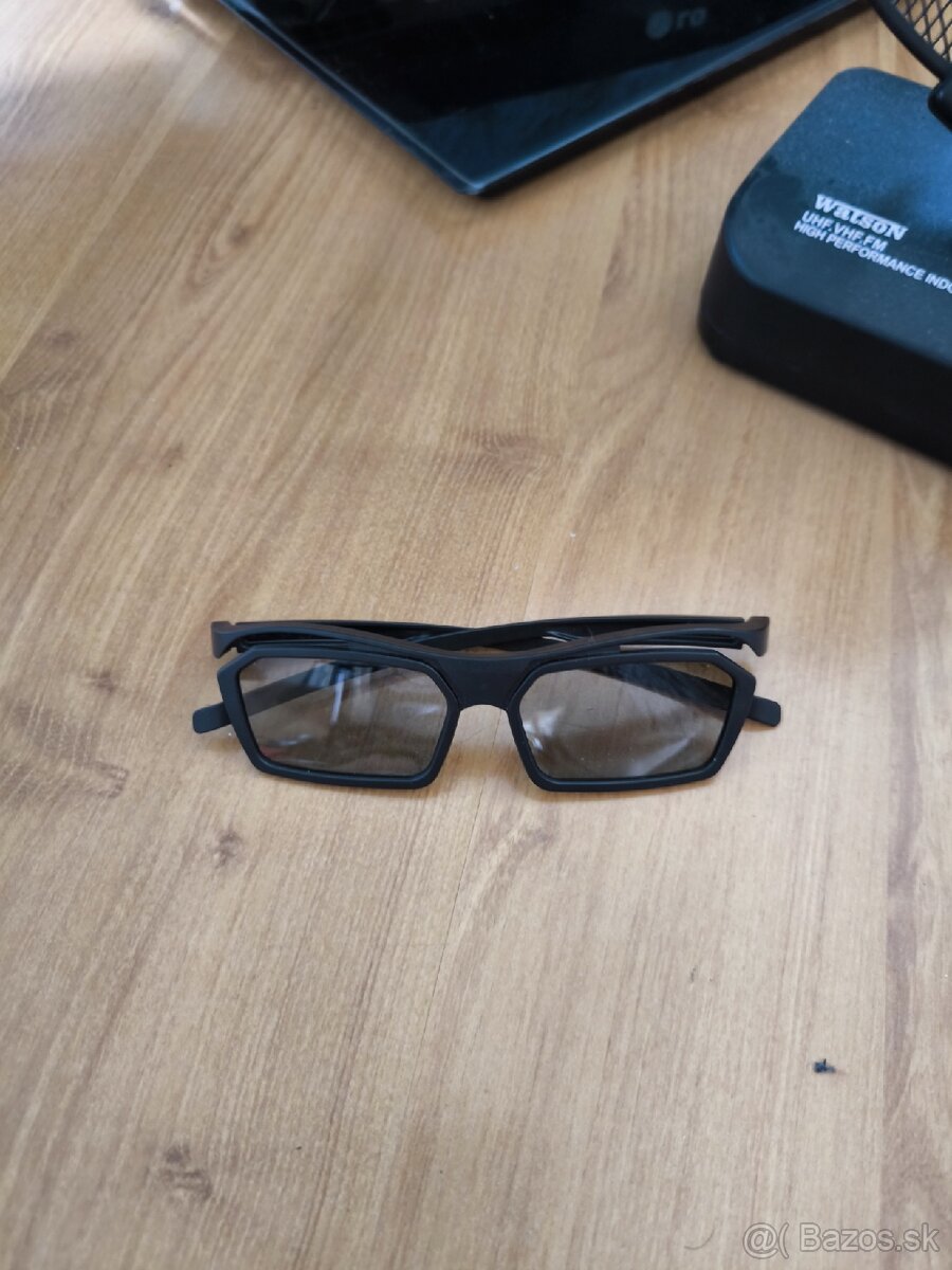 LG 3D tv 42LW4500 televízor + anténa - 10