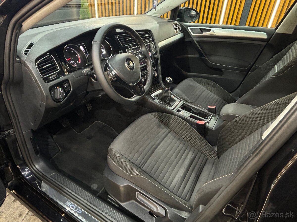 Volkswagen Golf 2.0 TDI CUP EDITION Comfortline - 10