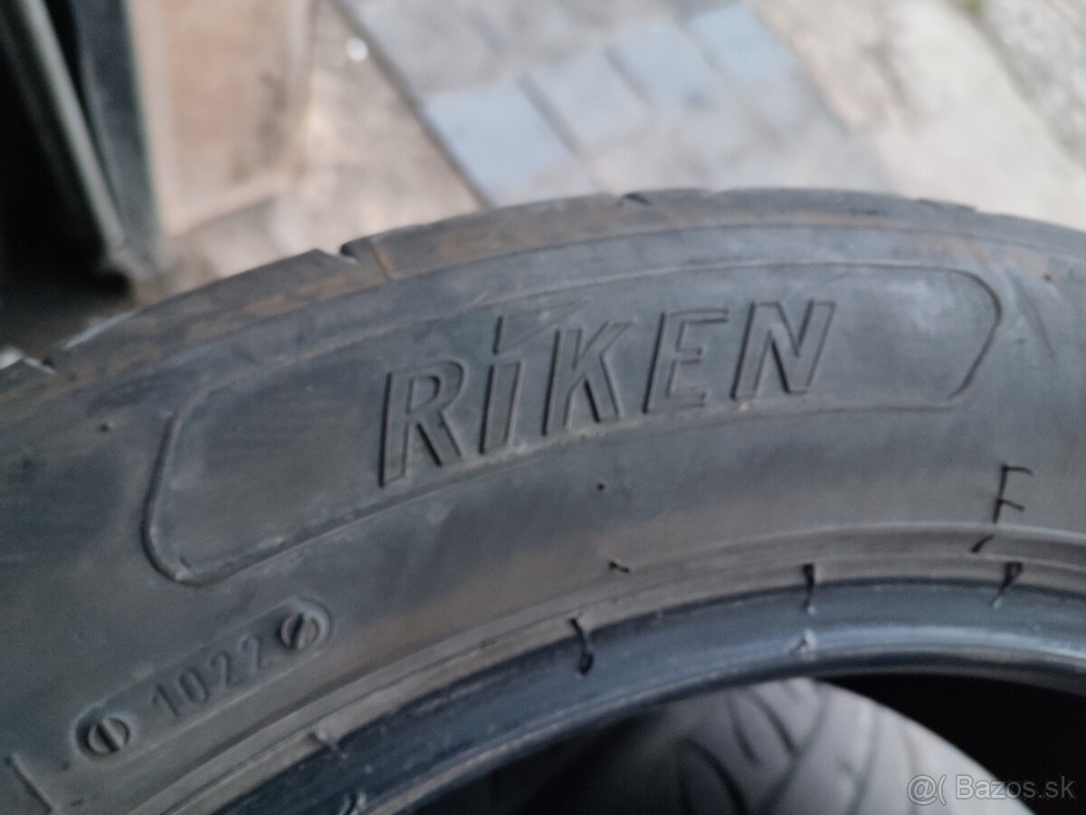 215/55 r17 Riken - 10