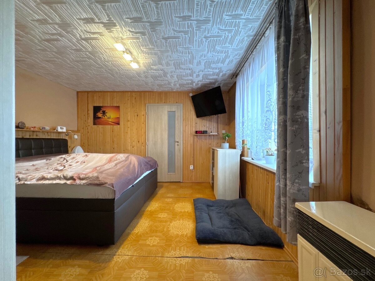 Rodinný dom s veľkým pozemkom 1917 m² v tichej časti Holíča - 10