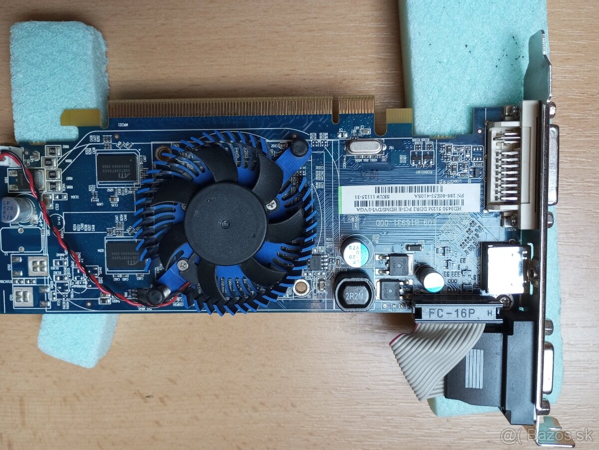 Grafické karty 2ks Asus,1ks gigabyte,1ks sapphire - 10