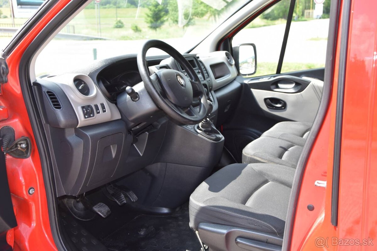 Renault Trafic - 10