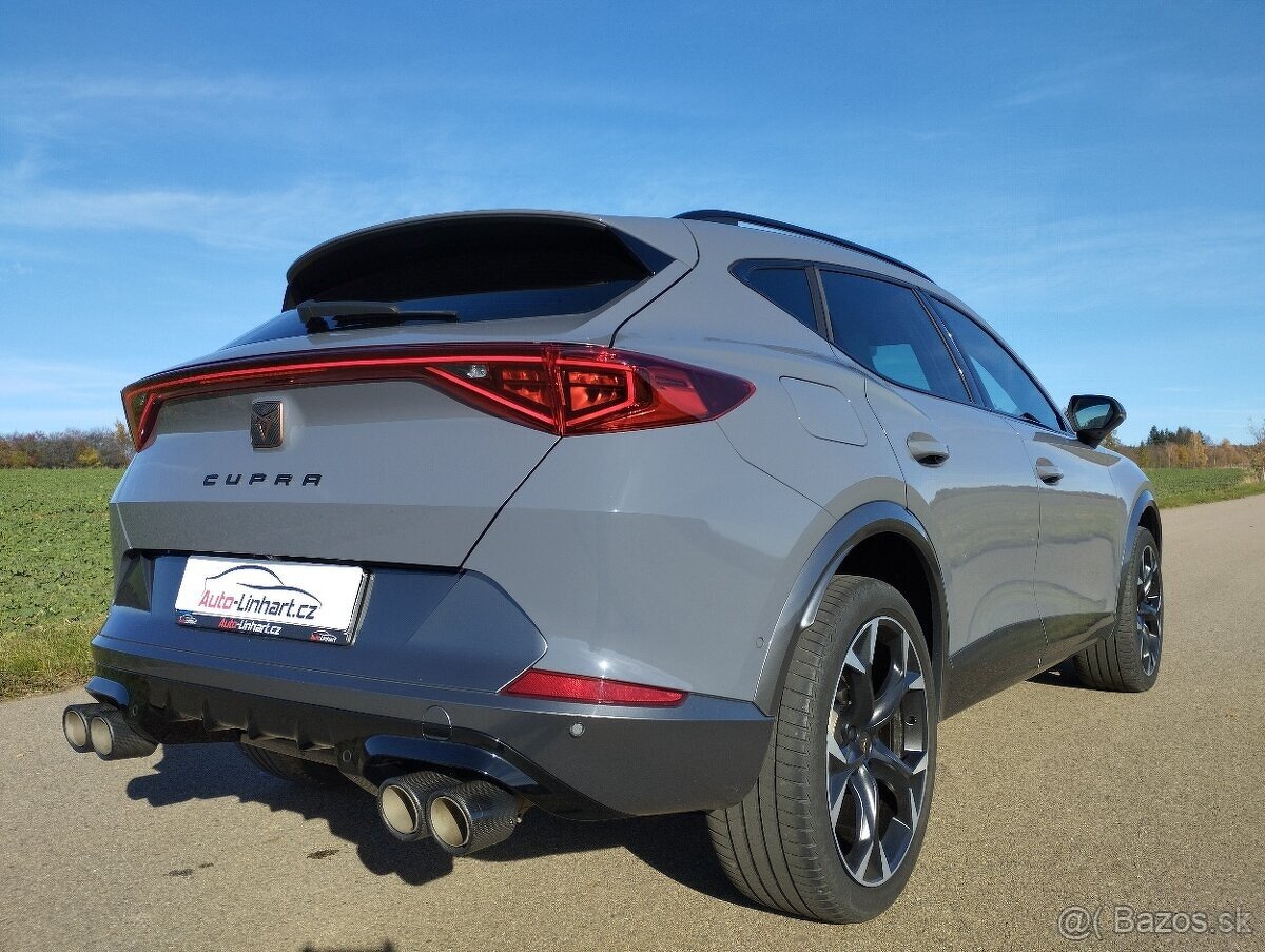 Cupra Formentor 1.5 TSI,sportovní sedadla + výfuk, 30tkm,DPH - 10