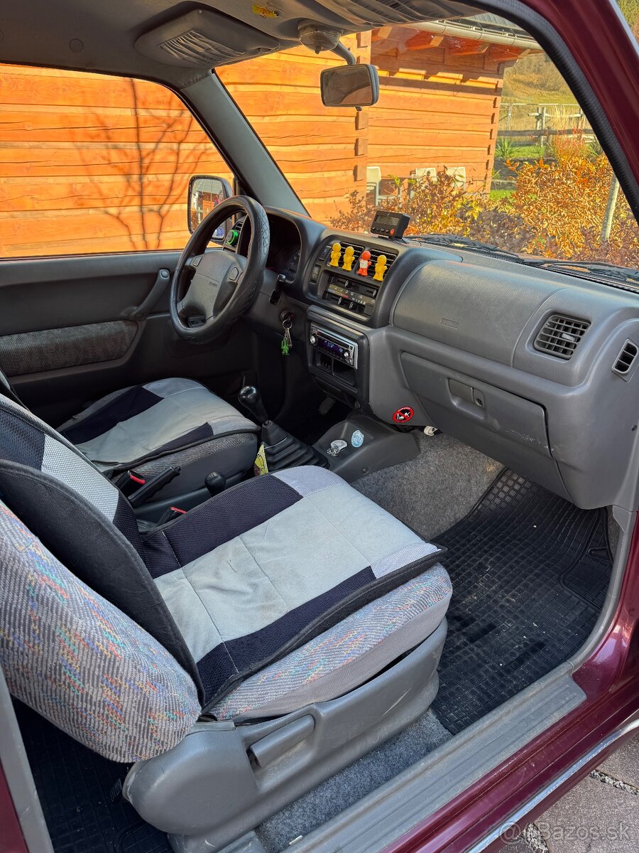 Suzuki Jimny 1,3 4x4 Benzín - 10