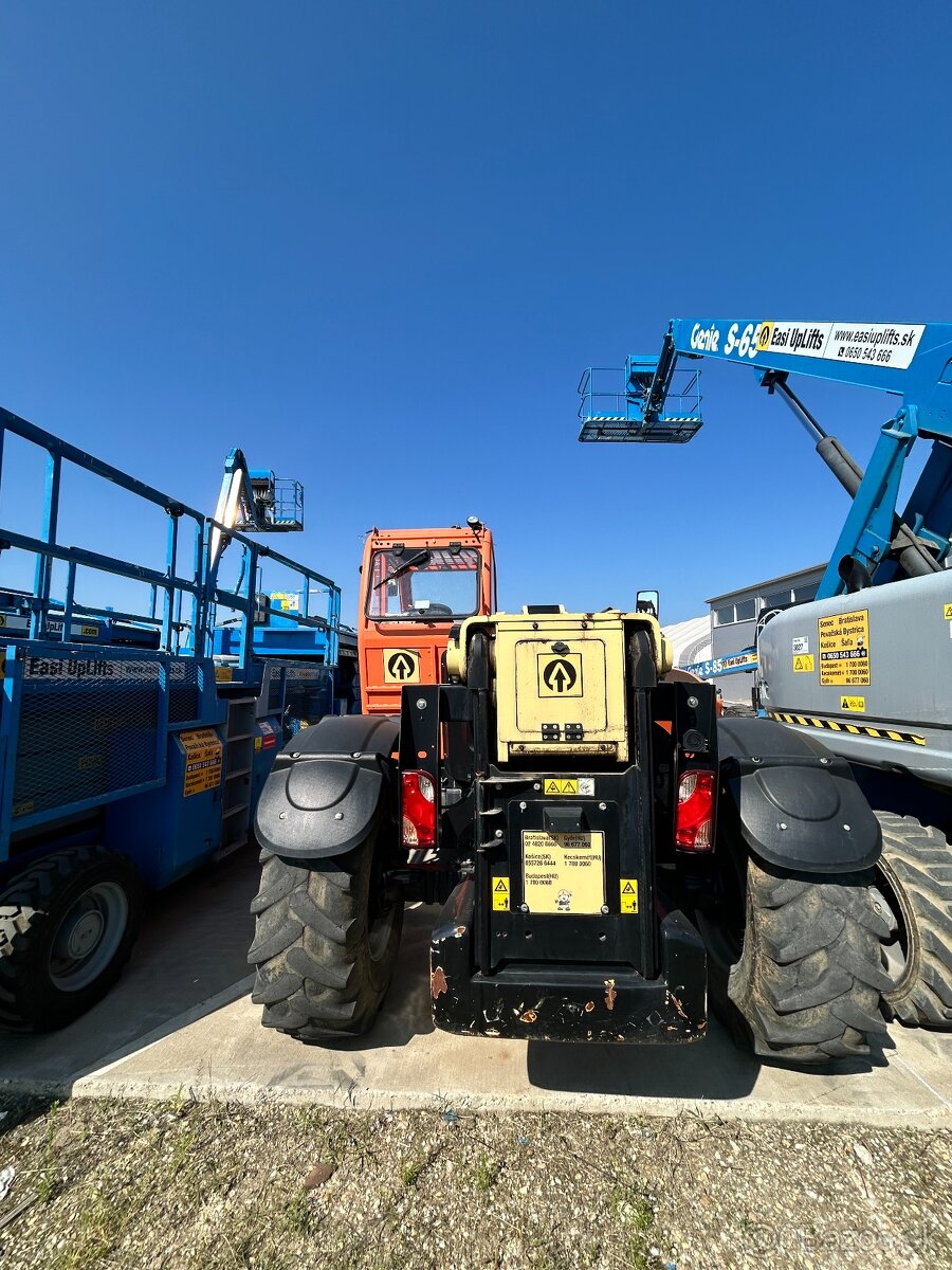 Teleskopický manipulátor JLG 3614RS - 10