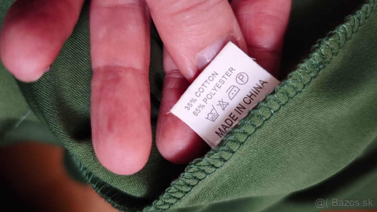 Zelené šaty s volánom - 10