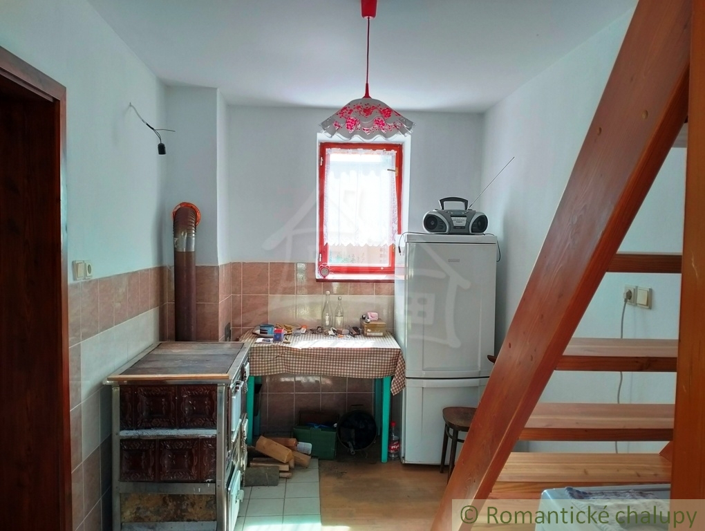 Dom na trvalé bývanie , alebo na chalupárčenie v obci Koš - 10