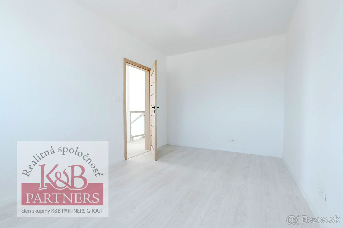 Ponúkame na predaj novostavbu troch 4izb. RD v Trenčíne - 10