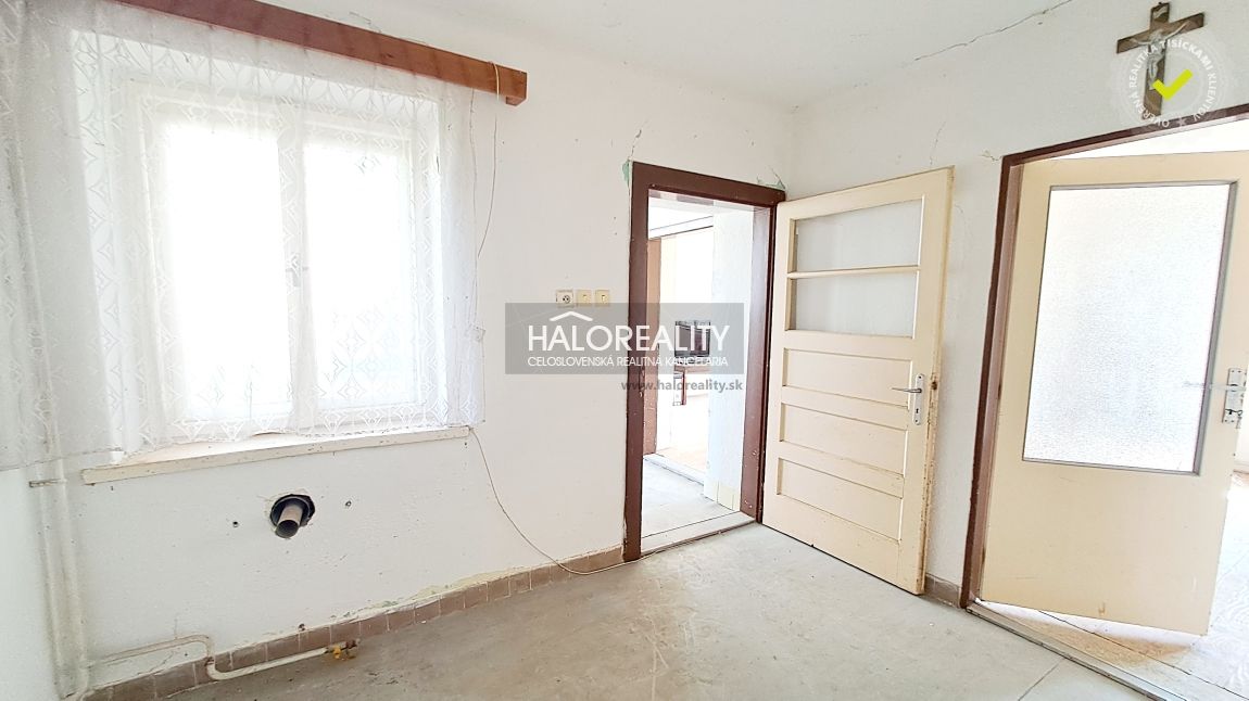 HALO reality - Predaj, rodinný dom Norovce, okres Topoľčany - 10