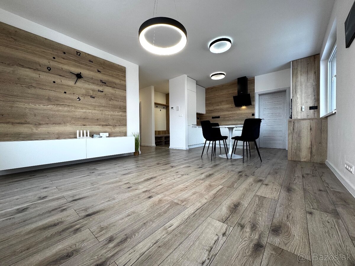 Prenájom nadštandardného 3-izbového bytu v novostavbe - 10