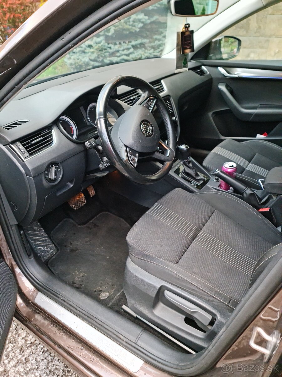 Škoda Octavia 2,0tdi - 10