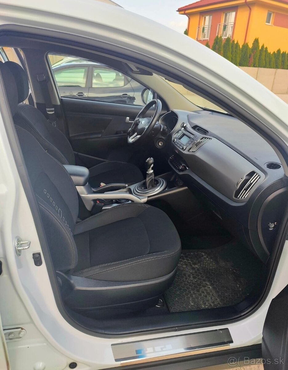 Kia Sportage 1,7 CRDi - 10