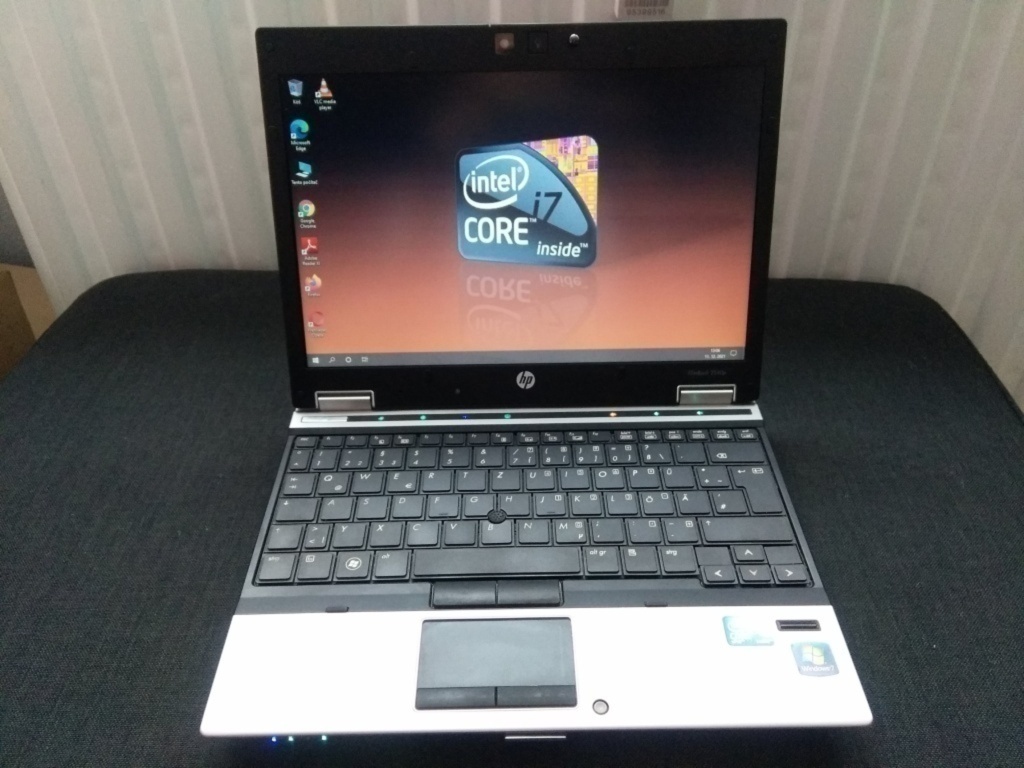 predám HP elitebook 2540p ,Intel® Core™ i7 ,4gb ram ,ssd - 10