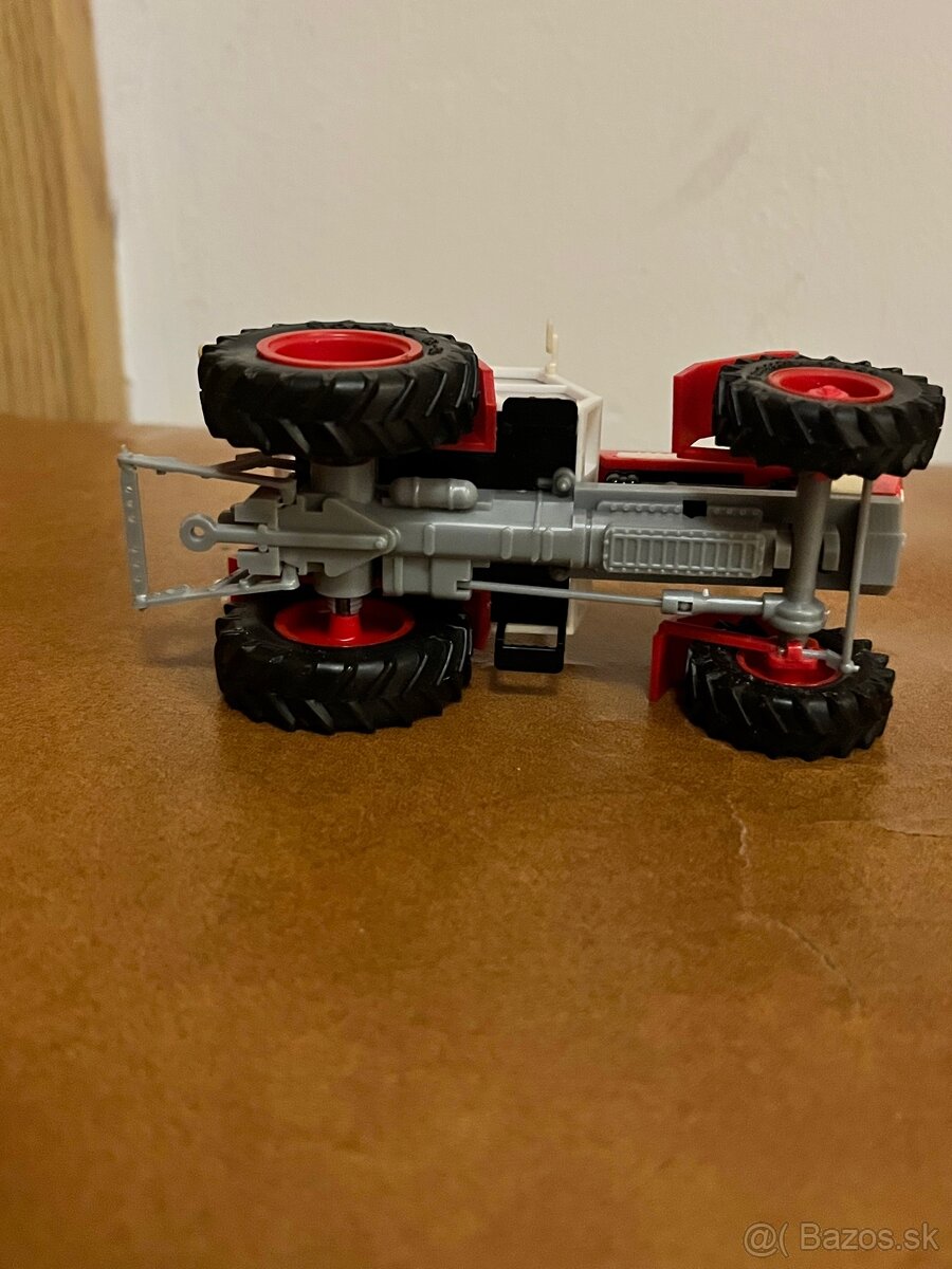 Model Zetor crystal 12045 Crystal Igra v original krabičke - 10