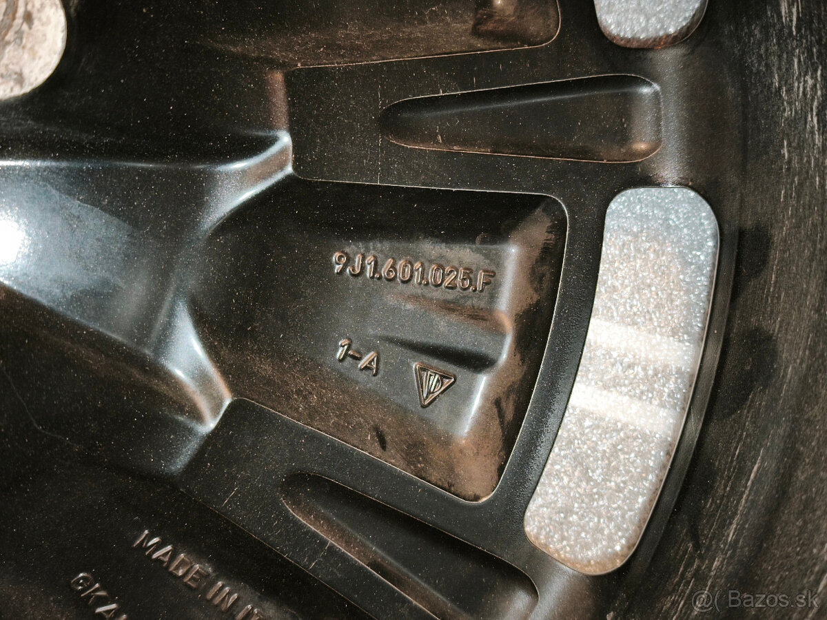 Porsche Taycan - originál 20" alu disky - 10