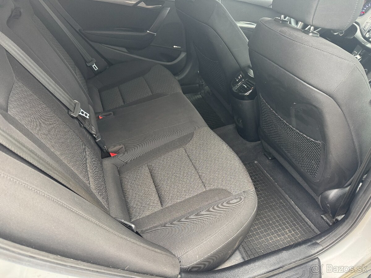 Hyundai i40 1.7 CRDi Business A/T - 10