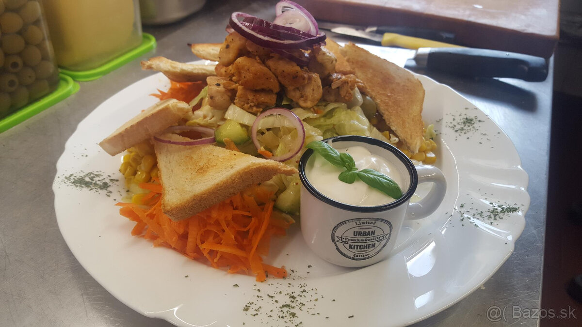 KUCHÁR - KUCHÁRKA - 10