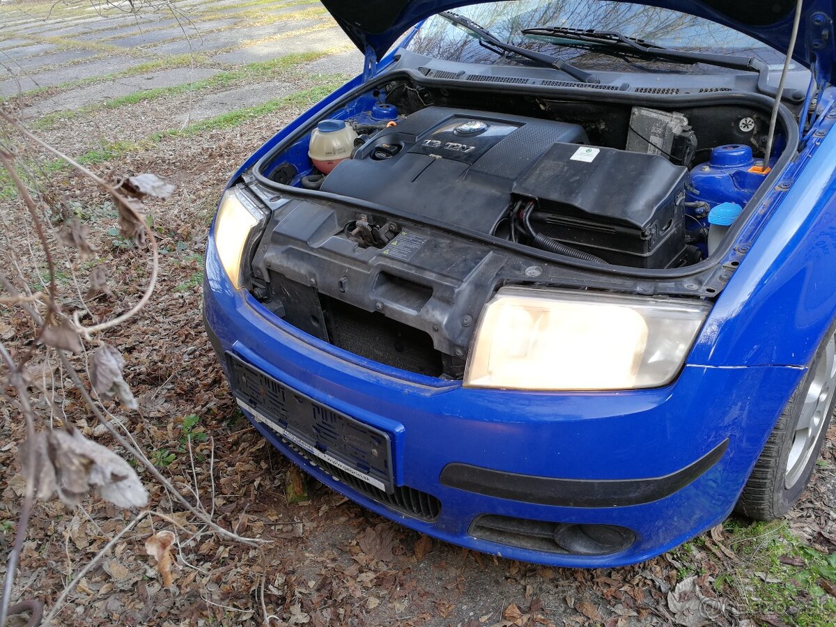 Fabia 1 kombi na diely, bez korózie, modrá - 10