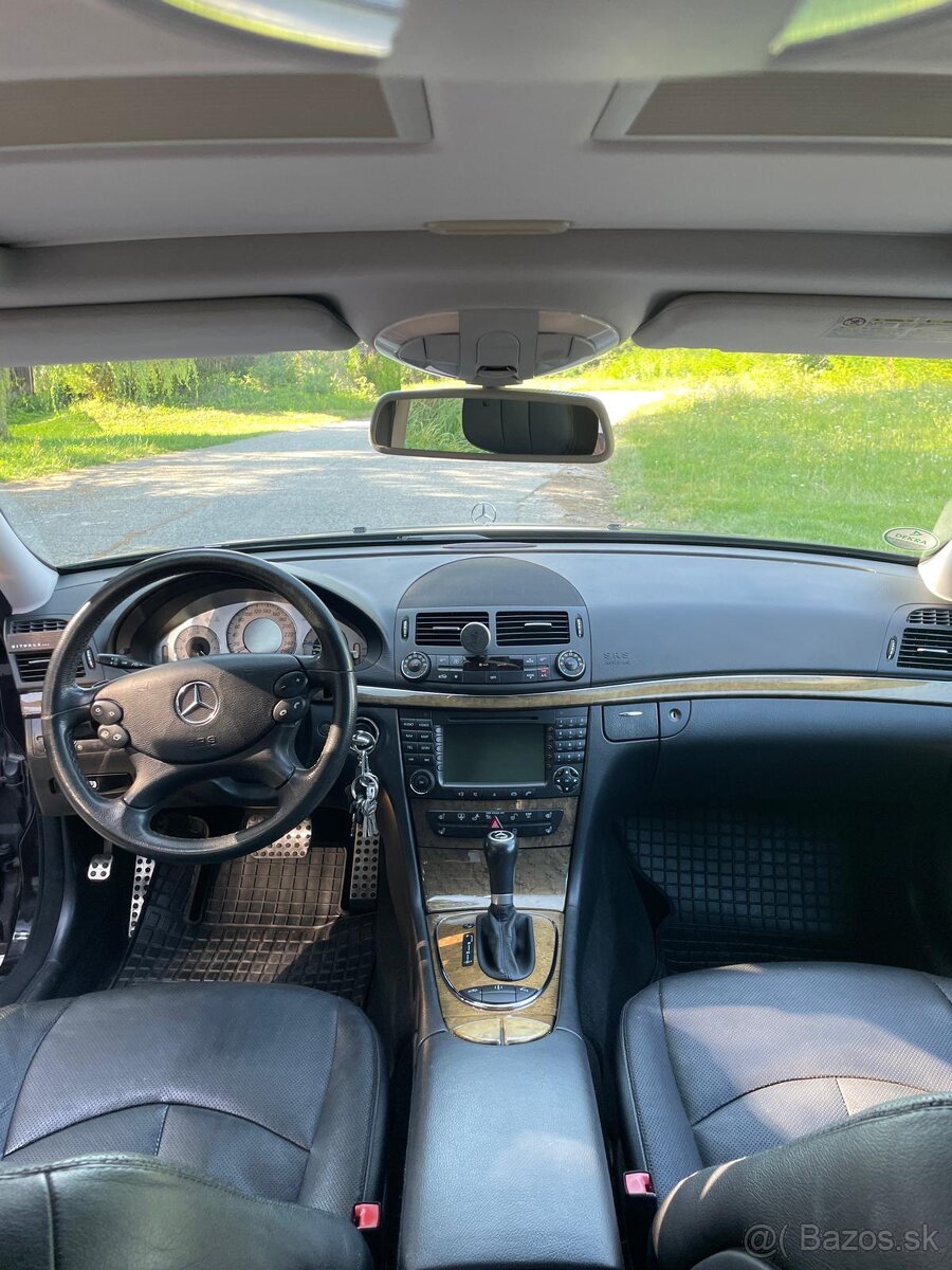 Mercedes Benz E320 CDI 4 MATIC - 10