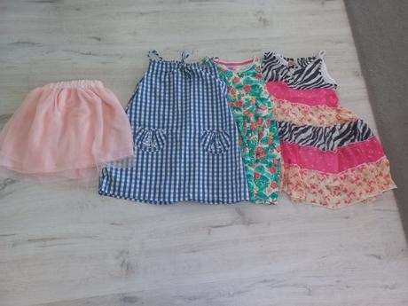 Mix oblečenia pre dievčatko 98-104 - 10