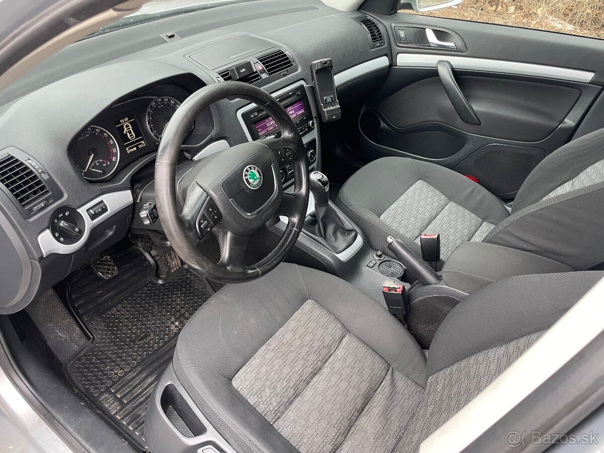 Škoda octavia 1.6 tdi 77kw - 10