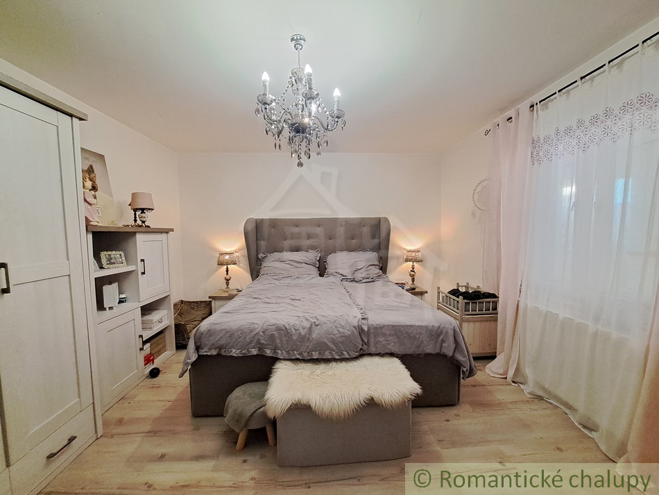 Rodinný dom s romantickou a chalupárskou atmosférou v podh - 10