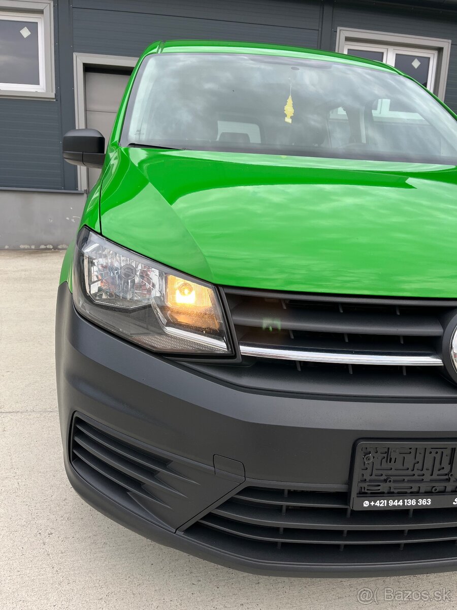 VW Caddy Maxi 2.0TDI 2020 koža,ťažné - 10