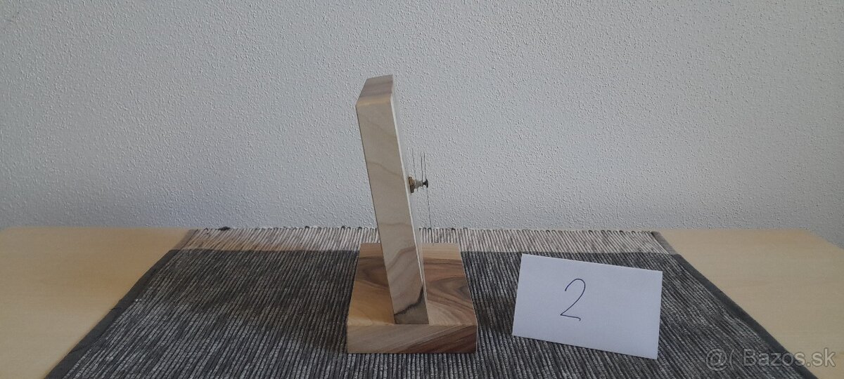 Drevené stolové hodiny - 10