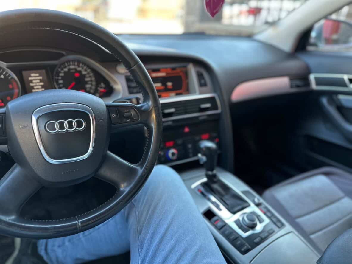 Audi A6 avant 2.0 TDI - 10