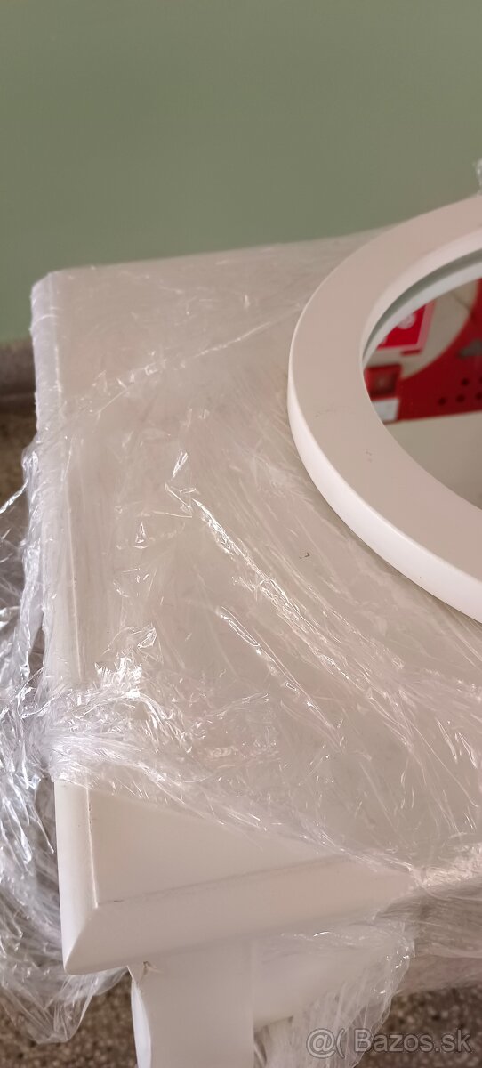 Kozmetický stolík vintage - 10